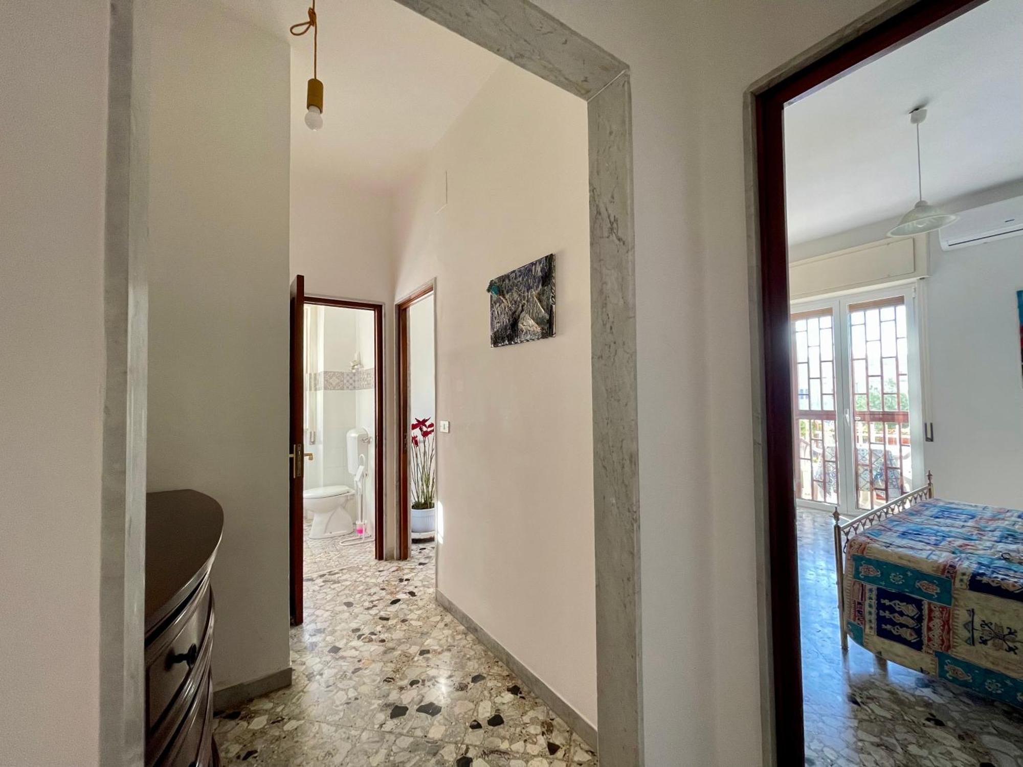 The Collector's - Station & Park View Apartamento